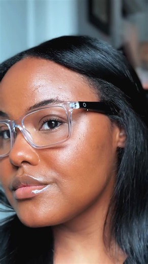 Multitasking makeup for a multitasking you 🤍 Available in 20 shades, Complexion Rescue Tinted Moisturizer was made to keep you hydrated, protected, and glowing, for wherever you're going. #tintedmoisturizer #bareminerals