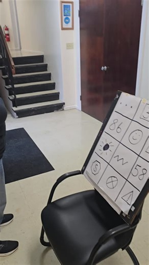 I love this activity Ms. @theuneakadaniels facilitated during a tutoring session. It helps, develop the brain, strengthens the students transferance skills, sharpens their memory and gets them up and moving. It also helps students improve their pace and accuracy when copying notes from the board into their notebooks. Best of all, the students enjoyed it too! 🎯💙☀️ | Target Learning