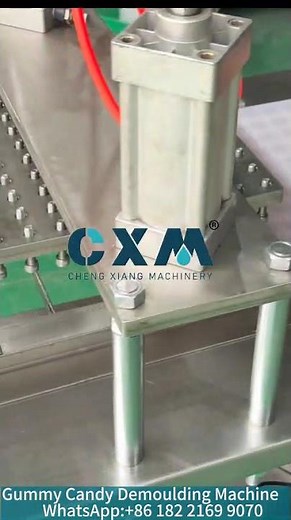 So satisfying 🍬✨ Perfect candy demoulding in seconds!No sticking. No damage. Just smooth release