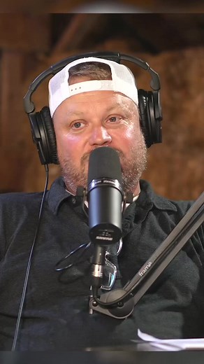 17K views · 291 reactions | Difficulties of loading pigs #trucker #farmer #pig #bacon | Barn Talk | Facebook