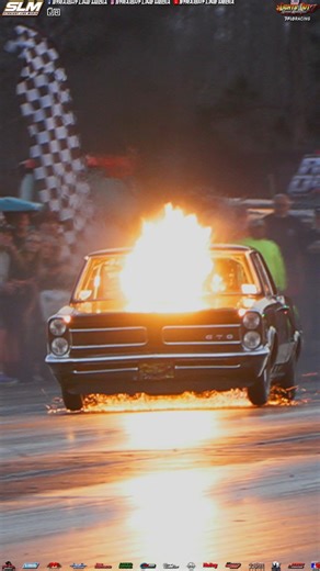 Glory 😳 Stream races like this LIVE - tinyurl.com/ycyszsuj Get your SLM merch here - straightline-media.com/shop Thanks to our sponsors Menscer Motorsports LLC Motion Raceworks Stroud Safety Harts Turbo JRC Photos RacingOutlawz Black Rock Photography Drag Illustrated Shady Trell Ranch Bounty Drag Racing Quick Performance Marques Hatton Holley MH Mechanical Tommy Youmans Racing | Straight Line Media