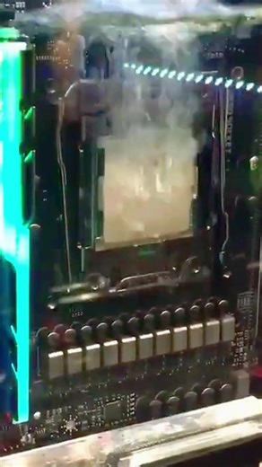 Liquid Cooling Tank PC Build: Part 3