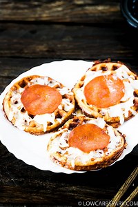 The Ultimate Keto Chaffle Guide – 10  Flavor Variations to Try Today!