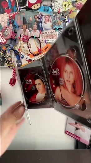 Unboxing: Buffy The Vampire Slayer Season 2, Collectors Edition Boxset #dvd #buffy #BTVS