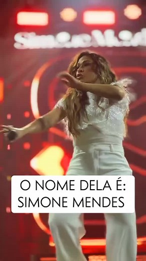 Exploring Simone Mendes: Music and Inspiration