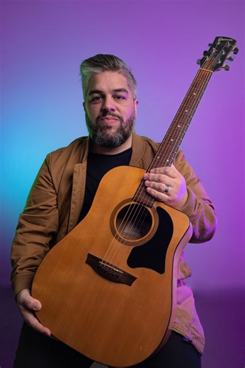 Learn guitar for FREE with my 10 week beginner guitar course! All lessons are taught live by myself - this is not a pre-recorded class. There is no catch either. I am sponsored to run these classes which means I can provide them to my community & followers completely free of charge. So please share this with anyone who might be interested. Lesson 1 kicks off December 12 for my Tuesday class & December 17 for my Sunday class! Details of how to register ⬇️ #GuitarClass #Guitar #GuitarLessons #NatP