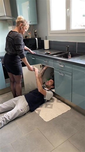 81K views · 969 reactions | “Family: the perfect mix of chaos and love.” “We put the FUN in dysfunctional.” “Some call it madness #FamilyFun #FamilyChaos #FamBam #FamilyFirst #CrazyButCute | Jeremlaur | Facebook