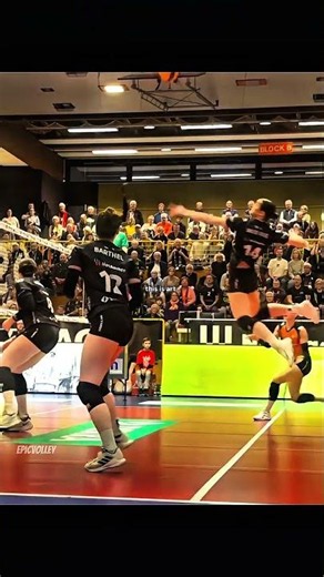 back shot slow motion 😨🤯 #volleyball #haikyuu #fypシ #fyp #viralvideo #shorts #highlights #gameplay