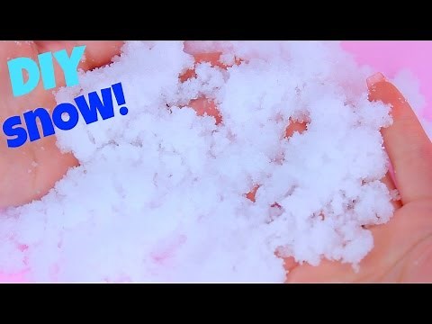 DIY FAKE SNOW! How to Make Fake Snow in the Summer!