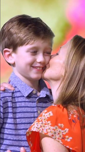 A Hug From My Mama 🩷 Mother’s Day Song for Kids | Laurie Berkner #Shorts #mothersday
