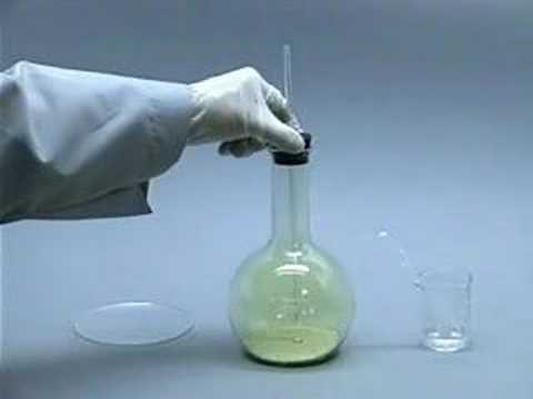 Reaction of Sodium with Chlorine (subtitled)
