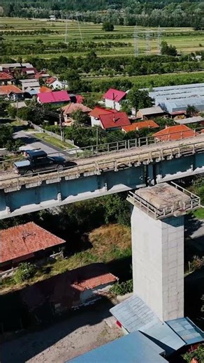 Wiadukt Topolog – betonowy kolos w Rumunii 🏗️