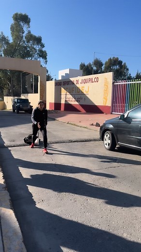 Firme, enfocada y trabajando duro ⛰️💪🏽🏃‍♀️ #boxeo #boxing #vamoscontodo | naomy_valle