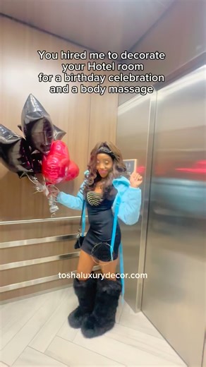 Tosha Luxury Decor 🎈 on Instagram: "Romantic room setup and a massage from our licensed massage therapist ☺️ Valentine’s Day (February 14th) is booked!! and only 1 spot left for the 14th. All other dates remain open for reservations ❤️ 📍Based in Charlotte, NC — Now expanded to Atlanta, Orlando & Memphis, TN. We travel for a travel fee. More info at toshaluxurydecor.com Cleaning Service next day available for an additional fee Decor by @toshaluxurydecor Flower Bouquets by @toshaluxurydecor Chec