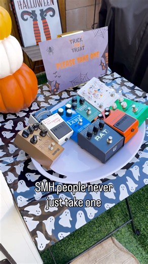 Next year y’all are just getting 1/4 inch adapters | Guitar Center