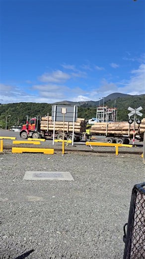 Logging truck at picton port #loggingtruck | Adventurestang Bisaya Vlog
