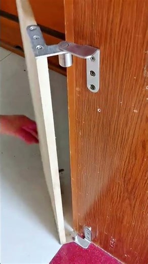 Useful cabinet door hinges