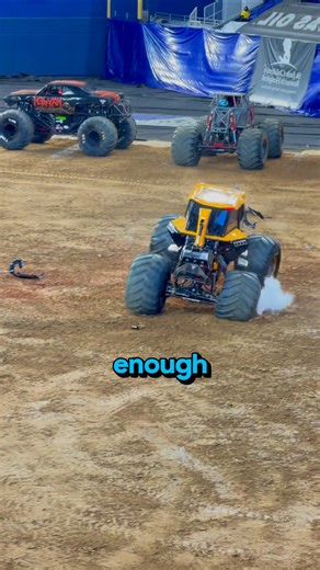 Monster Truck Tires Aren’t Attached Normally 😳