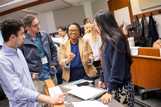 Course Babson Build: Entrepreneurship Program for University Students by Babson College