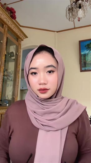 Lagu Apt Thailand: Enaken Eyyy yang Memikat
