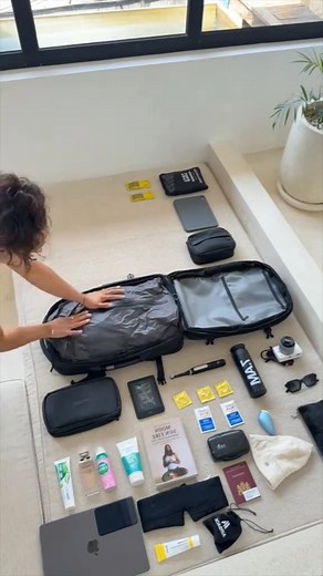 1.2K views | Shop here➡ Worldwide Gadgets Large Capacity Vacuum Compression Backpack | Space-Saving Travel Bag for Clothes & Gear #travelbackpack #CompressionBag #vacuumbackpack #spacesaver #travelessentials #PackingHacks #SmartTravel #carryonbag #travelgear #luggageorganizer #AdventureReady #usabrand #TravelSmart #outdoorgear #TravelInStyle #fypusa #reelsusa #facebookusa #gadgetsusa #trendusa | ᵂᵒʳˡᵈʷⁱᵈᵉ ᴳᵃᵈᵍᵉᵗˢ | Facebook