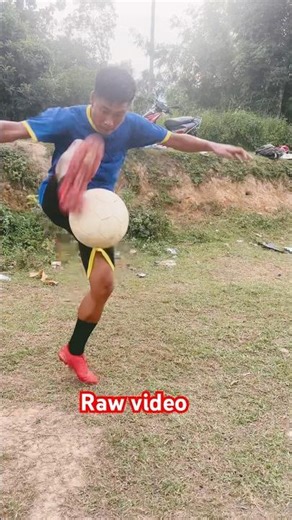 #footballskillschallenge #highlights #footballjuggling #footballtricks #soccer #soccerskills