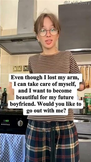 I'm single mom 40 y,o disable from arm #lonelygirl #over50 #singlemoms