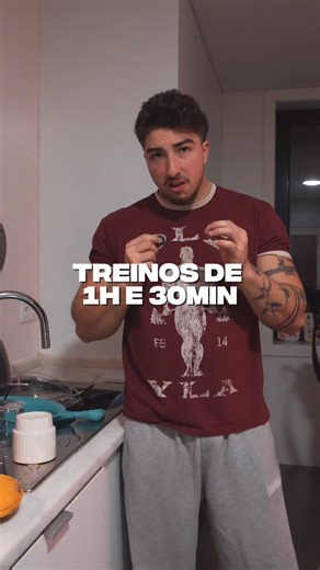 Simão Azevedo on Instagram: "Um treino 10/10 demora no mínimo 2h Quem concorda que diga aí ! Abraço #gymrat #gymlifestyle #fyp"