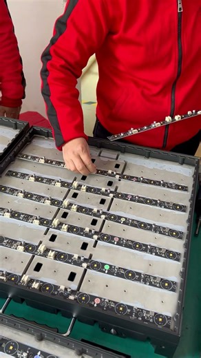 Modular IP Waterproof 7×7 Pixel LED Matrix Light for Stage Events