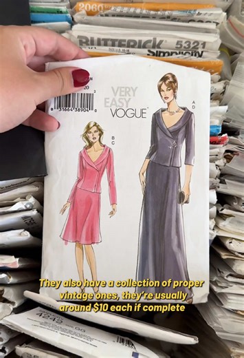 Browsing second hand paper patterns is one of my favourite things🤍 #sewing #sewingtiktok #sewingpattern #paperpatterns #vintage #vintagesewing #secondhand #sydney