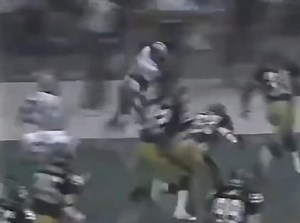 96K views · 3.3K reactions | October 13, 1985 Dallas’ Tony Dorsett became just the sixth player in NFL history to rush for 10,000 yards as the Cowboys defeat the Pittsburgh Steelers 27-13 win at Texas Stadium. Dorsett would finish his career with 12,739 rushing yards (12,036 as a Cowboy), currently good enough for tenth all-time and second in Cowboys franchise history. | Davenport Sports Network | Facebook