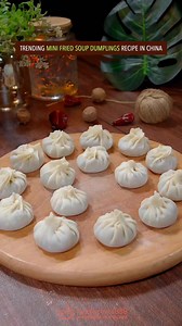 Easy & quick mini fried soup dumpings recipe in China. Do you want to try? #recipe #cooking #chinesefood #dumplings #dimsum #comfortfood | foodiechina888