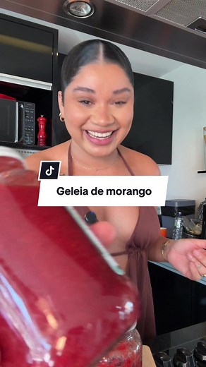 Receita de Geleia de Morango Caseira Deliciosa