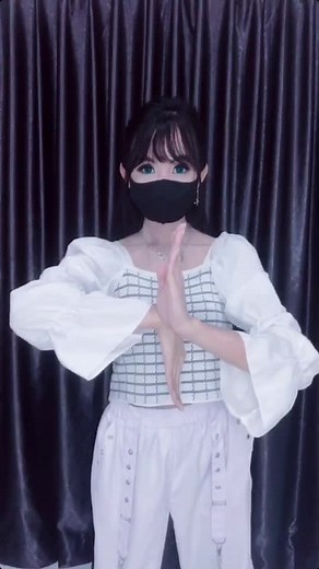 It’s pretty hard to do this🤯 dc @y.a.r.y.l.o #tutting #foryoupage #tequillisa