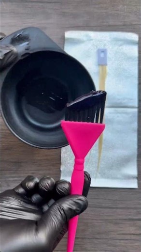 Periwinkle hair dye #adorehairdye #haircare #hairtok #diyhair #bluehair #haircolor #periwinkle