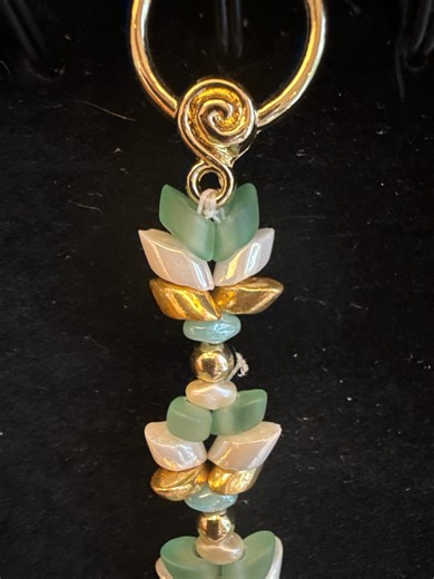 Miyuki Beads for a Bracelet or Necklace. Long Magatamas Beads Antique Ivory Pearl Ceylon, Matte Seaglass Green & Galvanized Gold Hoop Ends - Etsy