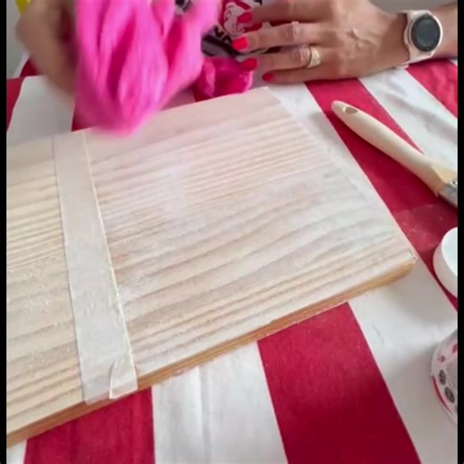 Whitewash…we get this question each week, and happy to share that it’s easier than ever to create this paint technique - 3 wasy ways to achieve this look. #whitewash #paint #chalkpaint #painttevhnique #DIY #decor | Granny B's Old Fashioned Paint