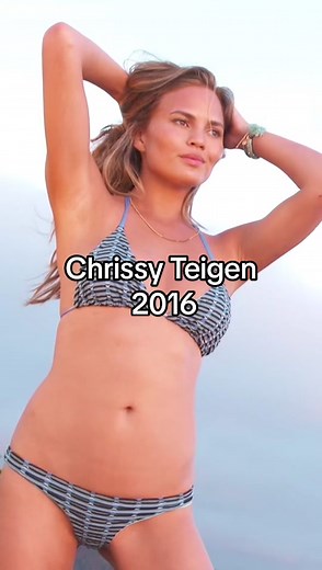 Throwback to @Chrissy Teigen’s second time around with SI Swimsuit #chrissyteigen