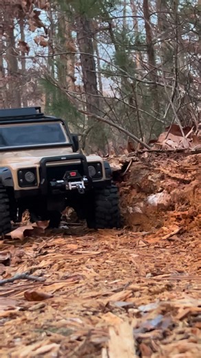 Allain Bantaya on Instagram: "Traxxas trx4 Defender #rc #rccar #rcforall #rccrawling #rcfun #rccrawler #rctime #110scalerccrawler #rc4life #rcpinoy #rccommunity #rclover #110scalerc #rcnation #rctrailday"