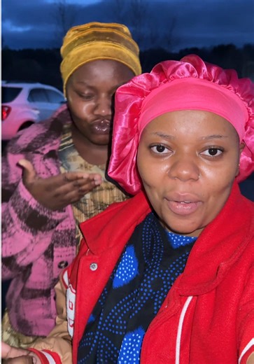 Getting nails done for the first time 😩🤣