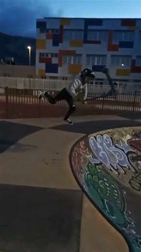 scooter jump 360 briflip #scooter #skateboarding