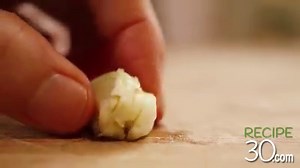 Homemade French Salad Dressing with olive oil and garlic. Nevr buy it again, so easy to make it yourself, it's cheaper and healthier! GET RECIPE HERE: www.recipe30.com | Recipe30