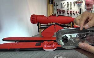 Dynam Waco迪乐美 WACO 飞机的组装视频