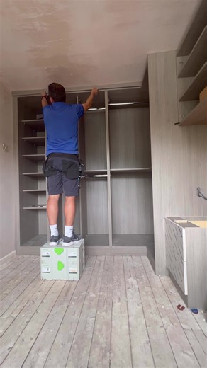 Cabinet scribes? How is it done? Part eleven final part . What methods do you use? What thickness do you take off? How do you use @uscribejig • These are sets of how too videos, we hope they help understand how we scribe, the methods and tools involved and how the @uscribejig benefits these kinds of installs All questions welcomed in the comments • #woodwork #carpentry #diy #tools #renovation