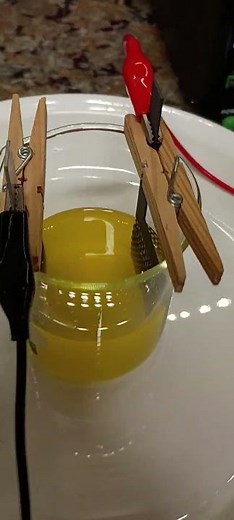 experiment reducing dirty gold with electricity titanium cathode and iridium anode electrochemistry