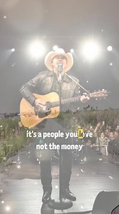 Enjoy the meaningful and inspiring lyrics from Alan Jackson’s “The Older I Get”. This lyric video is made for country music lovers who appreciate songs with deep messages. Like & share to spread the music! 🎶✨ #TheOlderIGet #AlanJackson #CountrySongLyrics #CountryMusic #InspiringSong #LyricsVideo #CountryLegend #SoulfulCountry | Lordlywanto