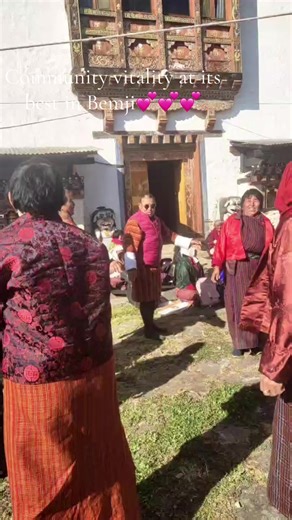 female rooster~ (@female_rooster)’s videos with original sound - female rooster~