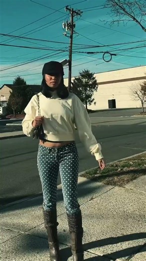 a girly and her up-cycled purse,steampunk whimsy chic moment #upcycling #steampunk #ootd