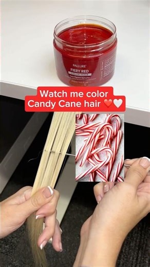 Watch me color candy cane hair! Using a Fiery Red color mask ❤️🎅🏻 #pallure #coloringhair