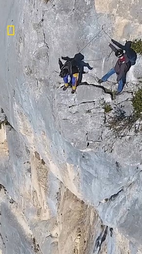 Potężne żywioły, wyjątkowa wyprawa na Grenlandię i wydarzenia z przeszłości, które zapisały się na kartach historii. To tylko część premier, które warto zobaczyć w tym tygodniu w National Geographic. | National Geographic